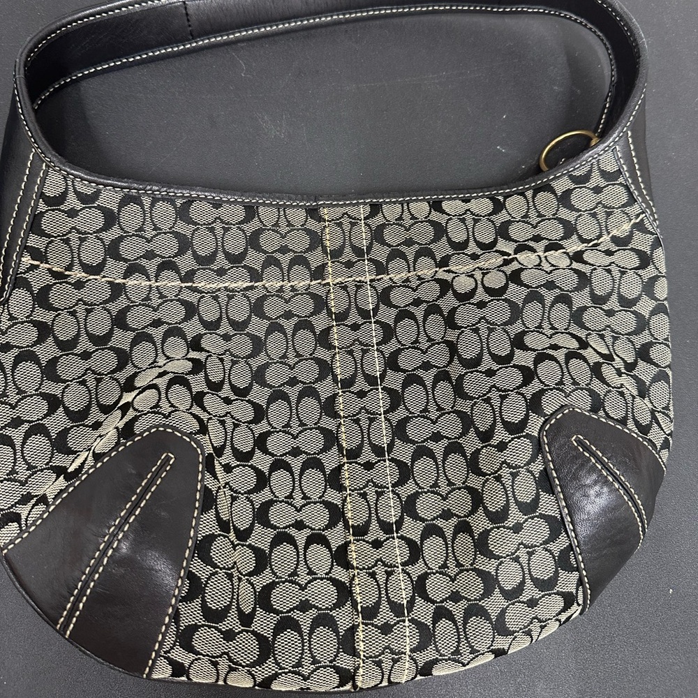Coach Black Signature Shoulder Hobo Bag. Includes Authenticity Certificate.NWOT